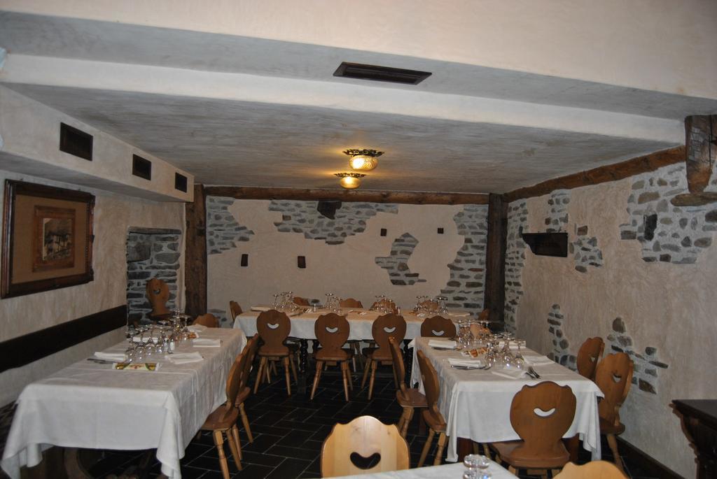 Casa Vacanza La Rocca Chiesa in Valmalenco Exterior foto