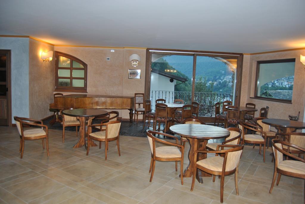 Casa Vacanza La Rocca Chiesa in Valmalenco Exterior foto
